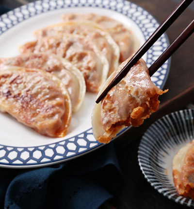창화당 납작 김치 왕군만두